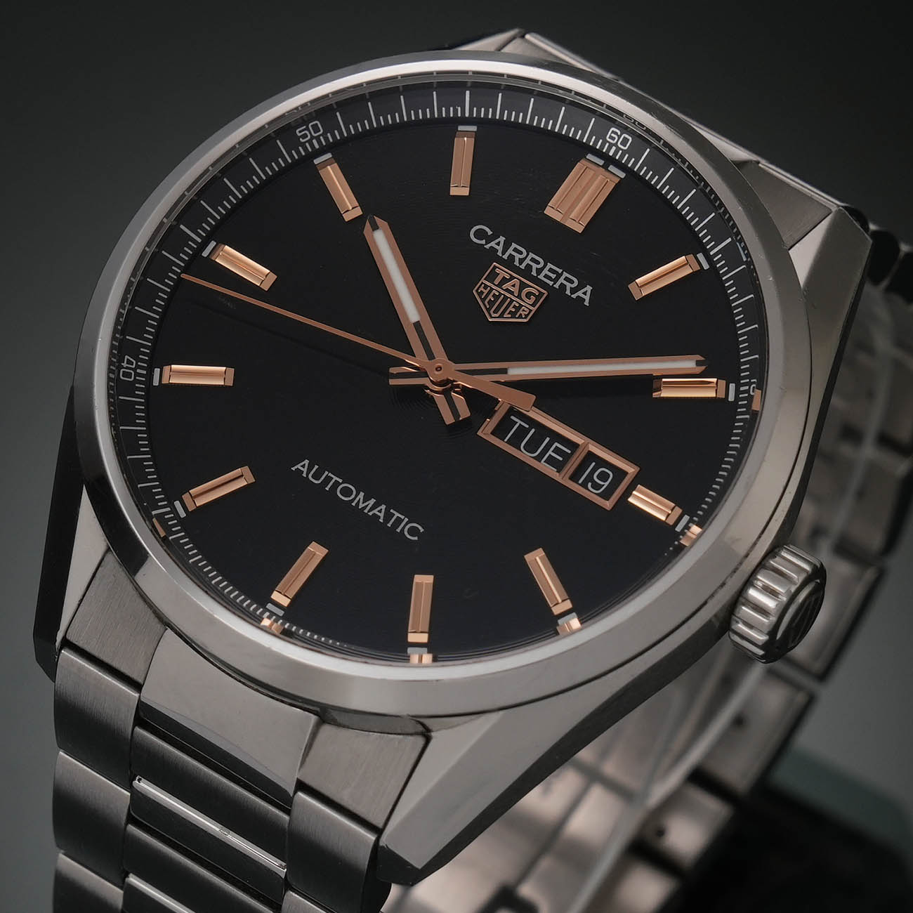 TAG Heuer(USED)태그호이어 까레라 데이데이트 WBN2013